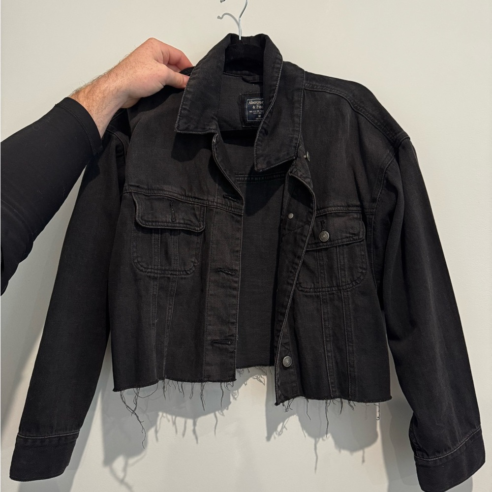 Distressed cropped jean jacket